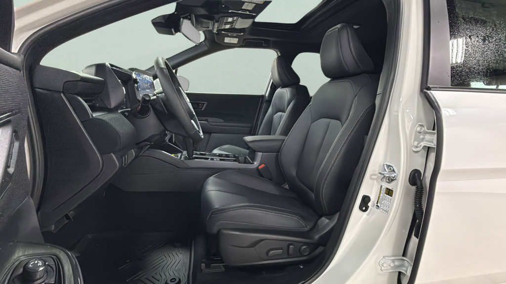 New 2026 Subaru Outback Limited AWD/4WD image 17