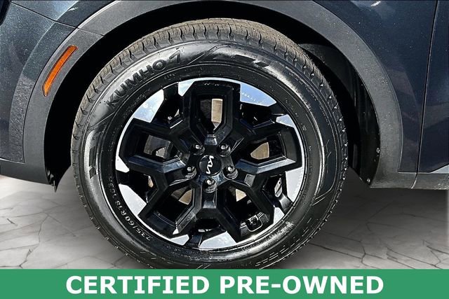 Certified 2025 Kia Sorento S image 8