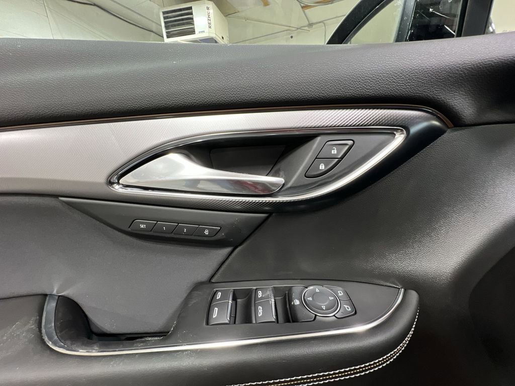 New 2025 Buick Envision Sport Touring image 24