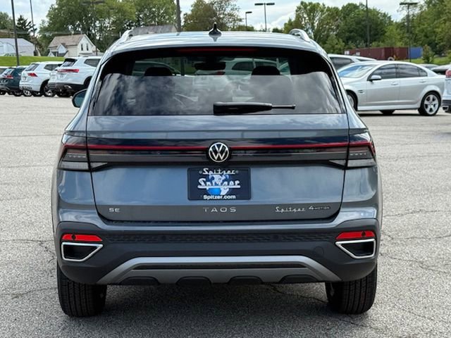 New 2025 Volkswagen Taos SE image 6