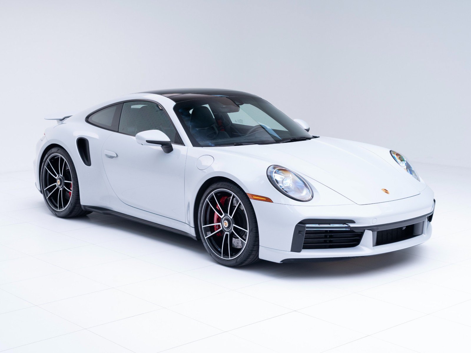 Certified 2025 Porsche 911 Turbo AWD/4WD image 7