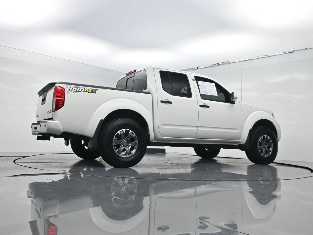 Used 2018 Nissan Frontier PRO-4X AWD/4WD image 23
