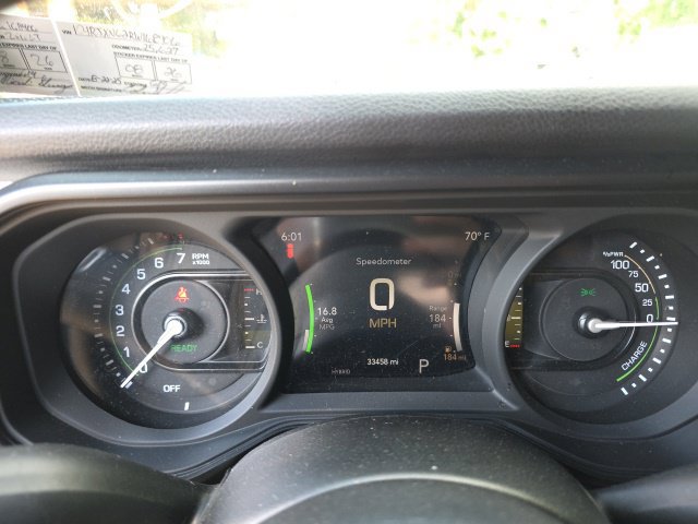 Used 2024 Jeep Wrangler Unlimited AWD/4WD image 19