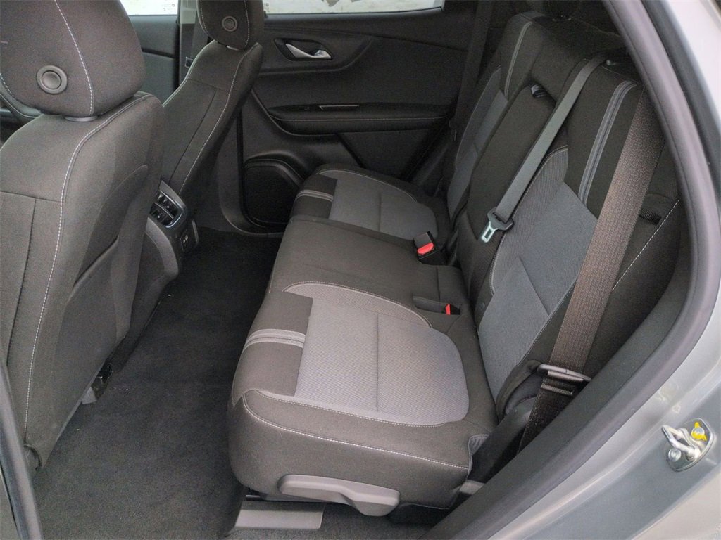 Certified 2025 Chevrolet Blazer LT w/ Driver Confidence Package image 24