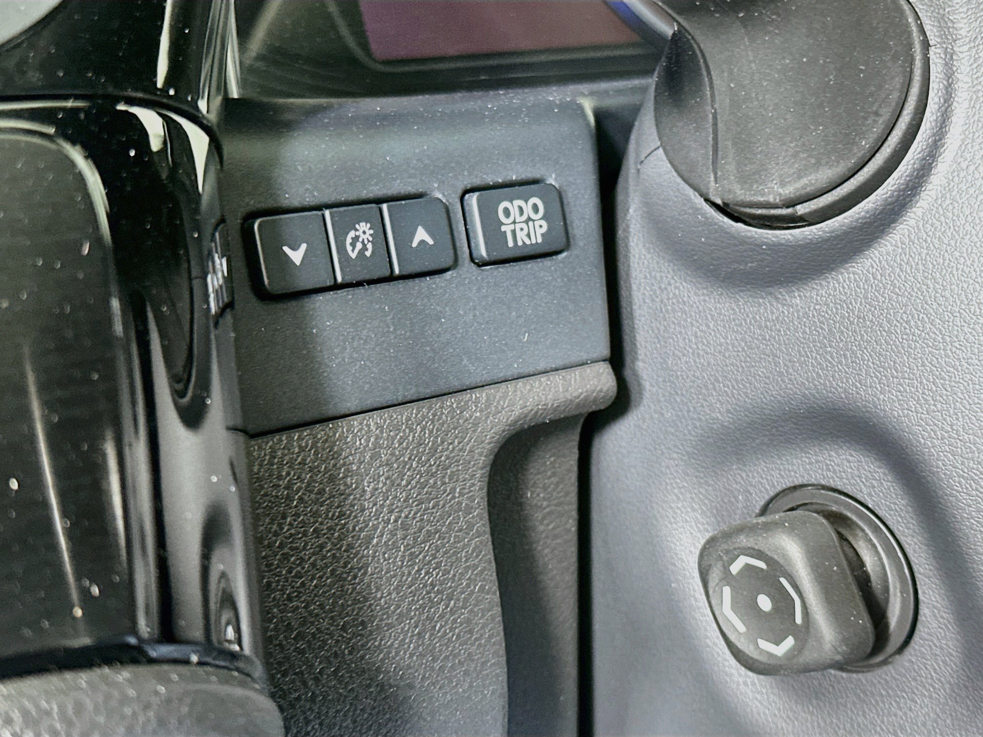 Used 2024 Lexus ES 300h w/ Premium Package FWD image 17