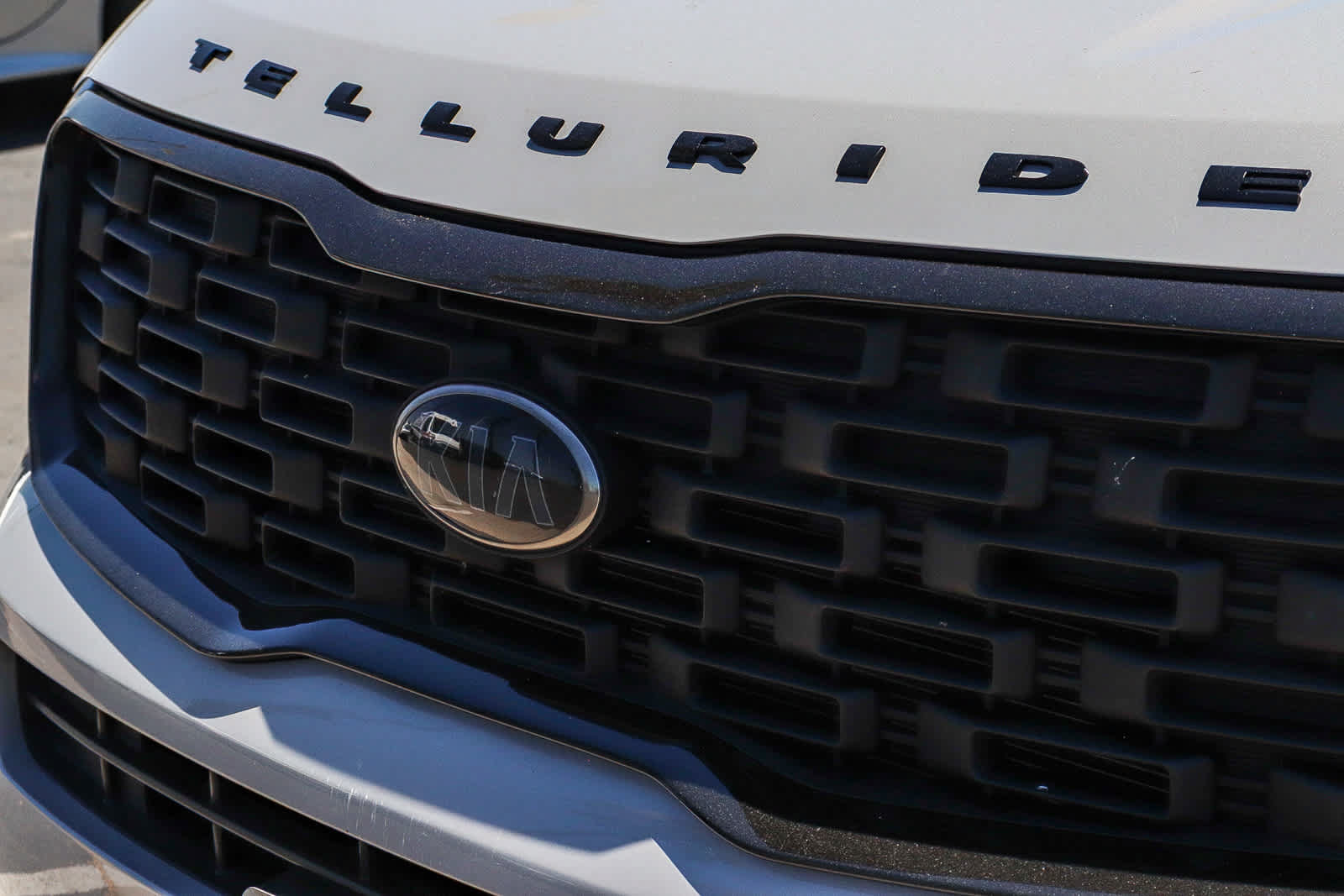 Used 2021 Kia Telluride EX w/ EX Premium Package AWD/4WD image 3