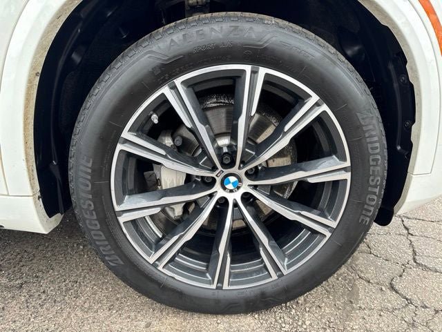 Used 2023 BMW X5 xDrive40i w/ M Sport Package AWD/4WD image 31