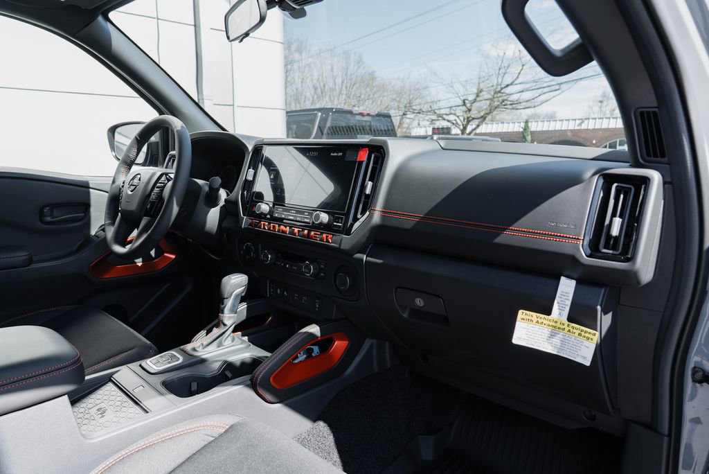 New 2026 Nissan Frontier PRO-4X w/ Pro-4x Convenience Package image 30