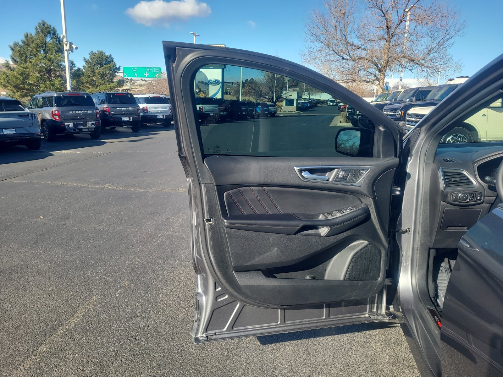 Certified 2024 Ford Edge ST w/ Equipment Group 401A image 13