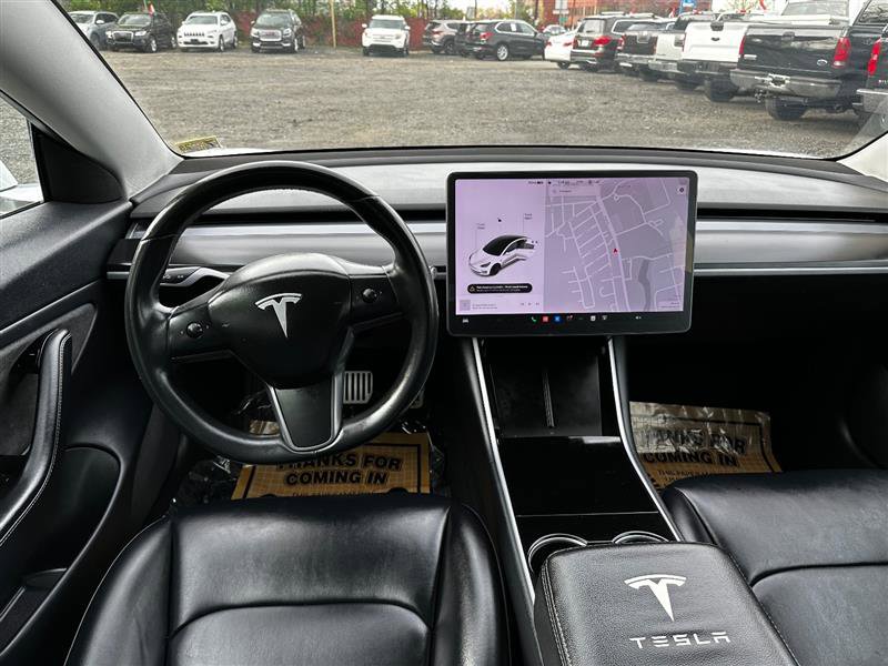 Used 2018 Tesla Model 3 Long Range RWD image 28