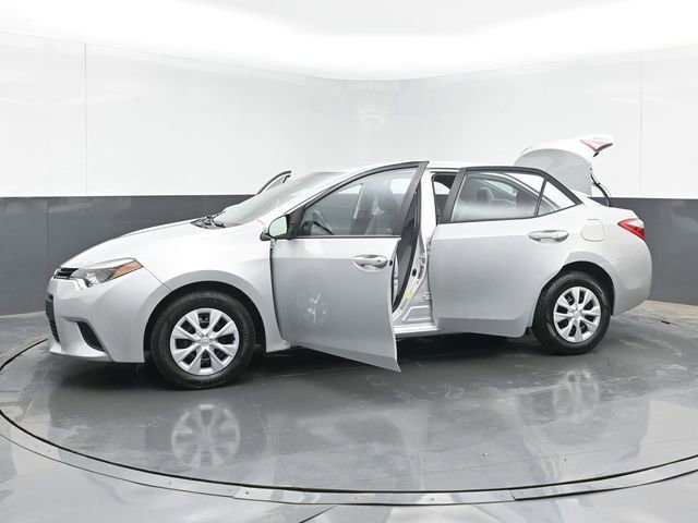 Used 2016 Toyota Corolla L FWD image 48