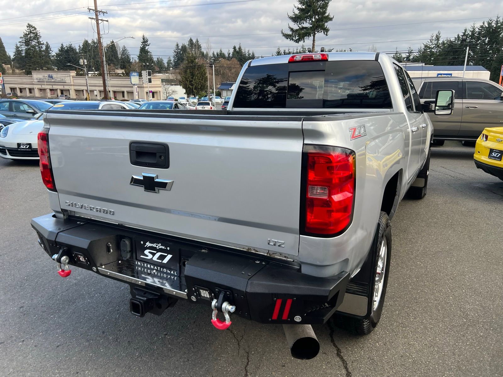 Used 2016 Chevrolet Silverado 2500 LTZ w/ Z71 Package, Off-Road image 6