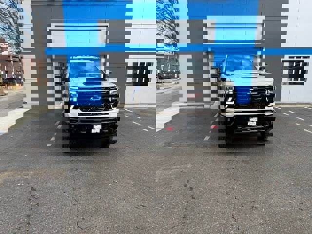 New 2026 Chevrolet Silverado 2500 ZR2 w/ LPO, Dark Essentials Package image 3