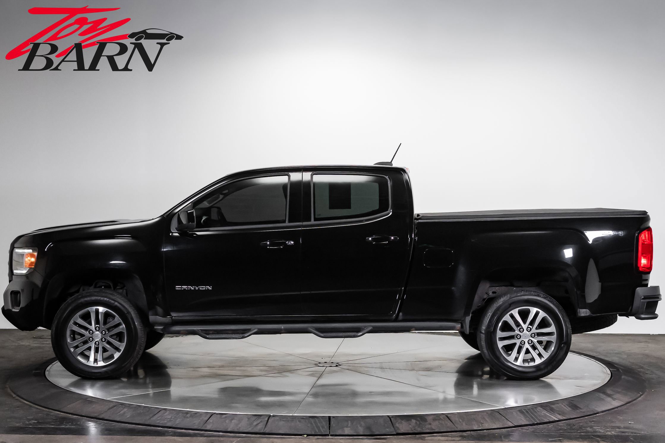 Used 2016 GMC Canyon SLE w/ Nightfall Edition AWD/4WD video 2