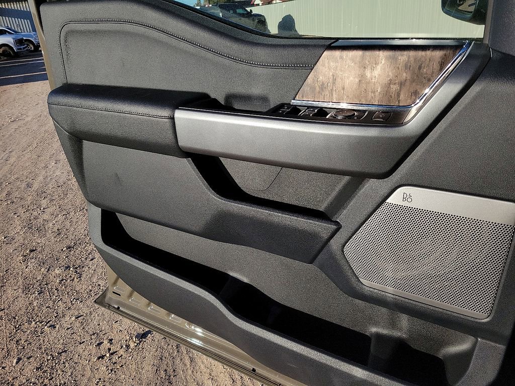 New 2026 Ford F250 Lariat w/ Lariat Premium Package image 18