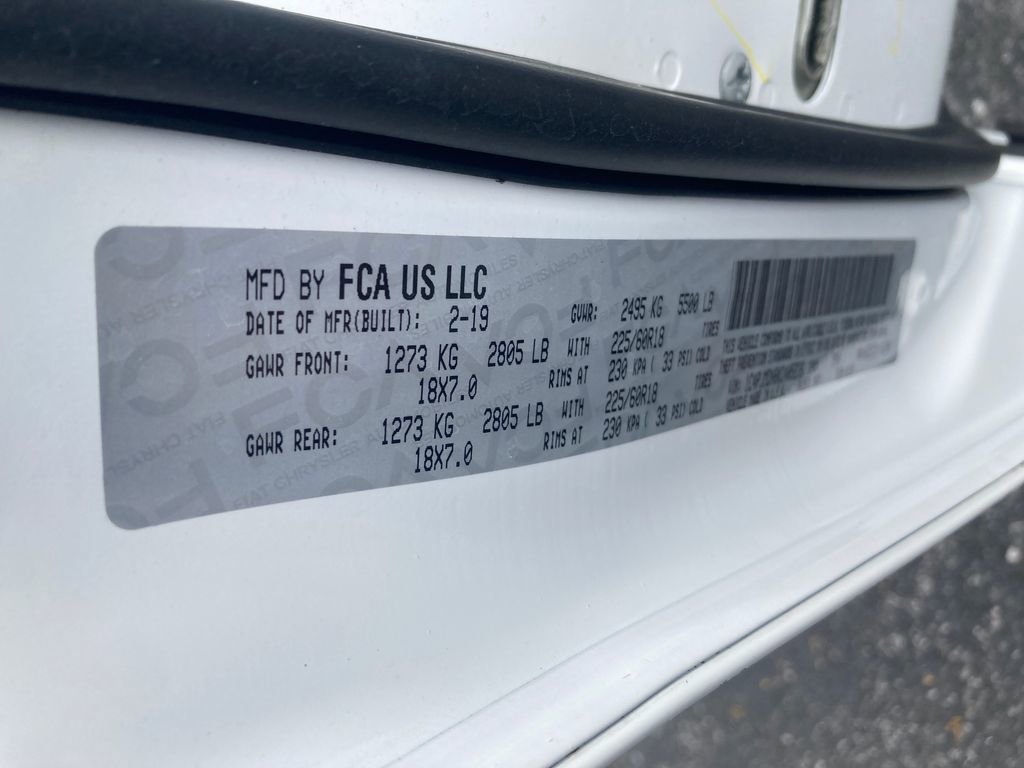 Used 2019 Jeep Cherokee Limited AWD/4WD image 39