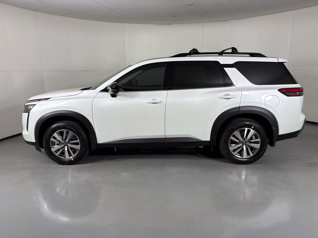 New 2026 Nissan Pathfinder SL FWD image 5