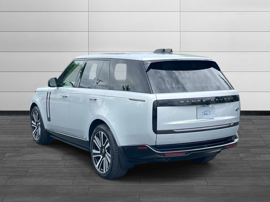 Certified 2023 Land Rover Range Rover SE AWD/4WD image 3