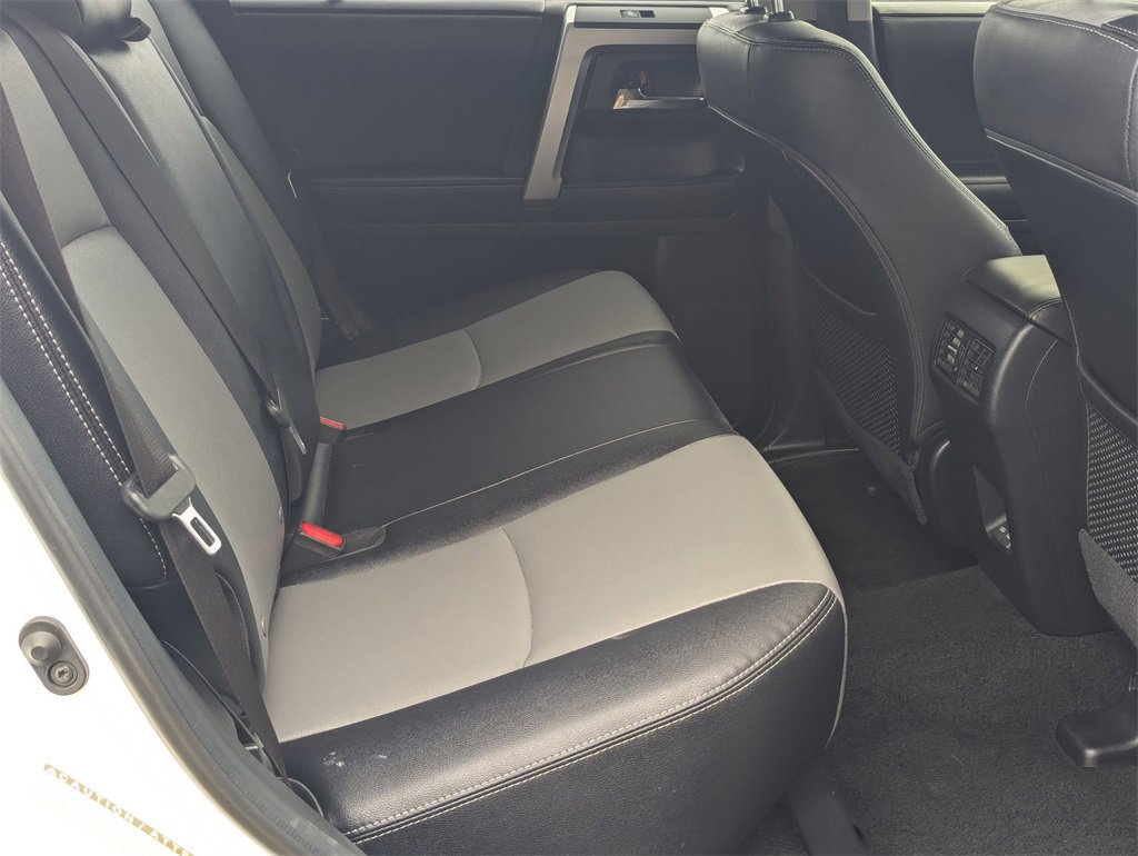 Used 2024 Toyota 4Runner SR5 Premium image 31