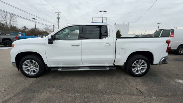 Used 2025 Chevrolet Silverado 1500 LTZ image 5