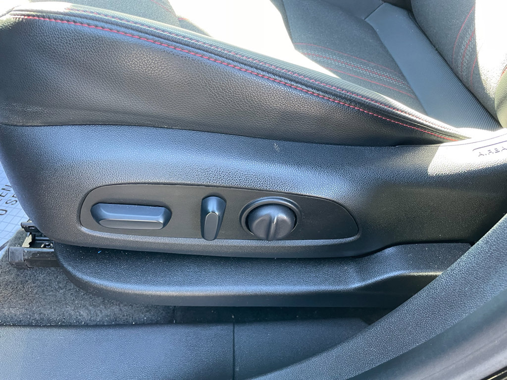 Used 2024 Chevrolet Equinox RS image 13