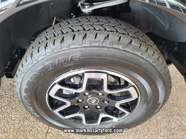 New 2025 Ford Bronco Outer Banks image 11