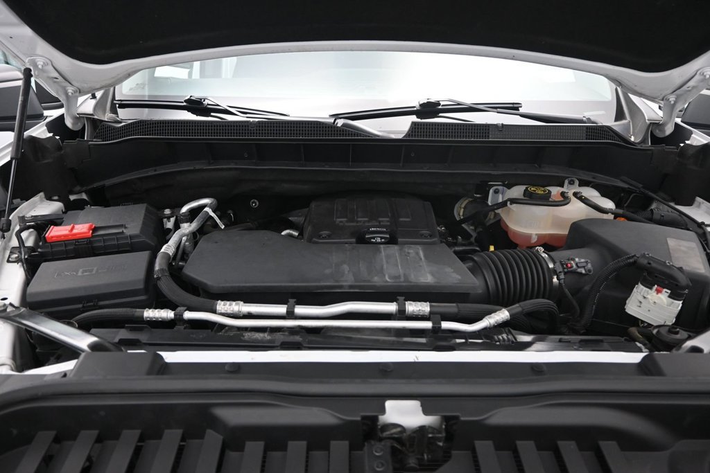 Used 2023 Chevrolet Silverado 1500 Custom w/ LPO, Dark Essentials Package AWD/4WD image 14