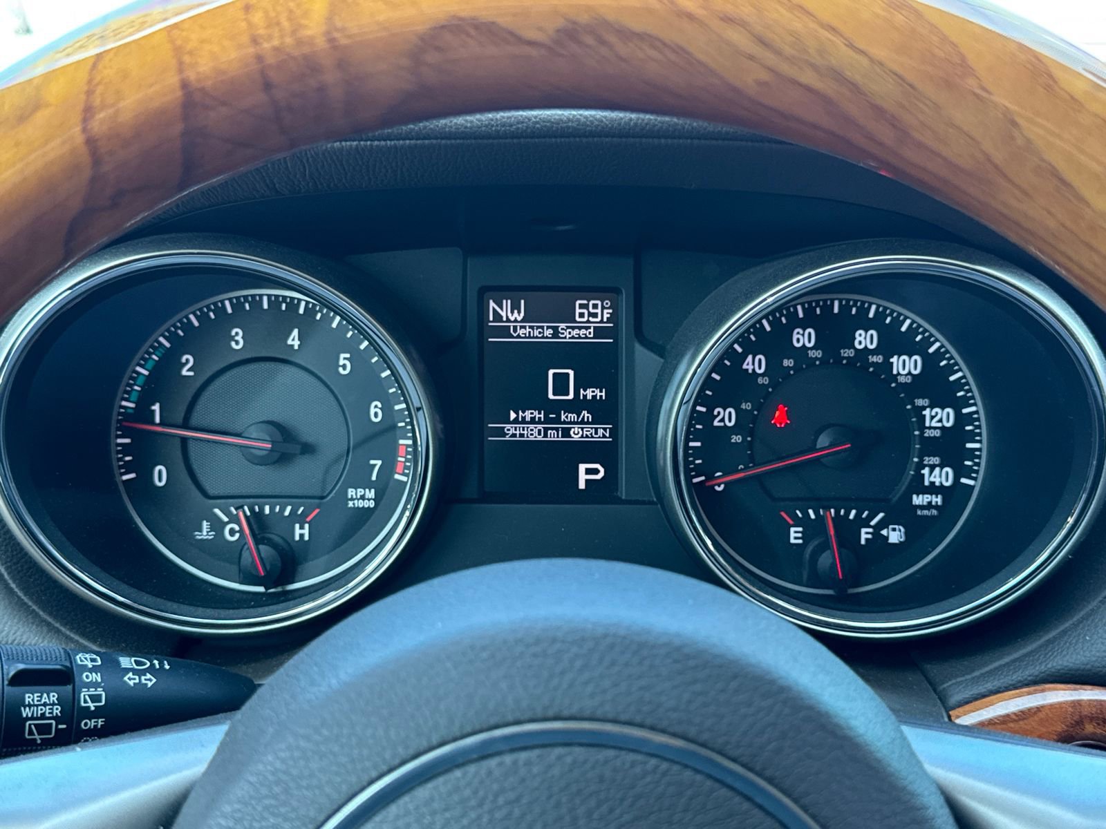 Used 2013 Jeep Grand Cherokee Overland AWD/4WD image 20
