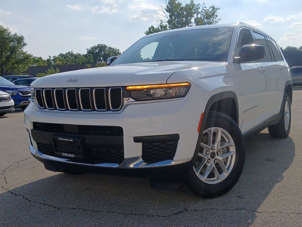 Used 2024 Jeep Grand Cherokee L Laredo AWD/4WD image 31