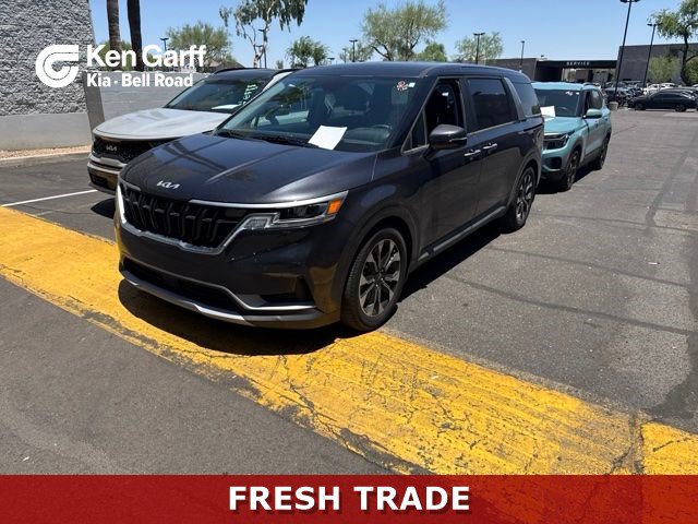Certified 2022 Kia Carnival EX