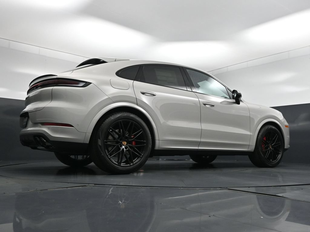 New 2026 Porsche Cayenne S AWD/4WD image 26