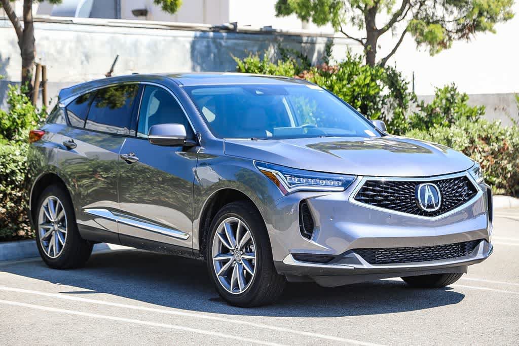 Used 2023 Acura RDX FWD w/ Technology Package image 3