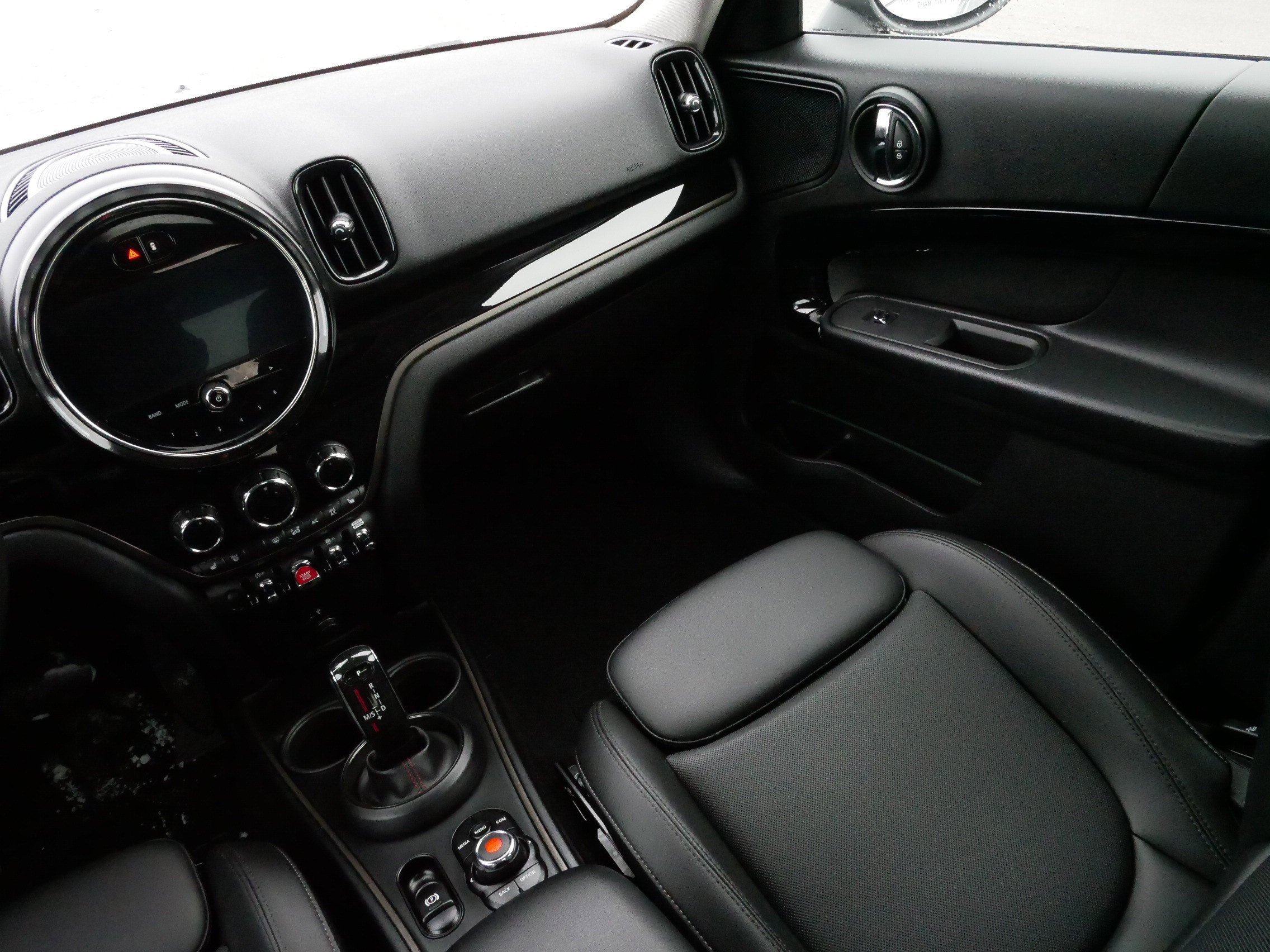 Used 2021 MINI Cooper Countryman S w/ Storage Package image 11