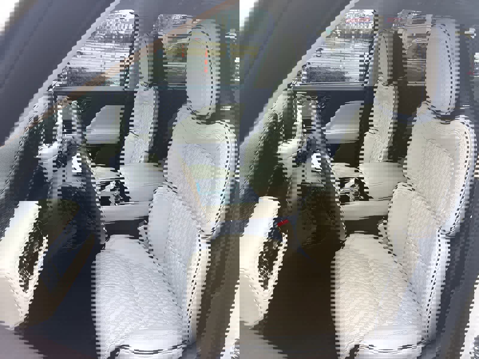 Used 2022 Lincoln Aviator Black Label w/ Dynamic Handling Package image 22