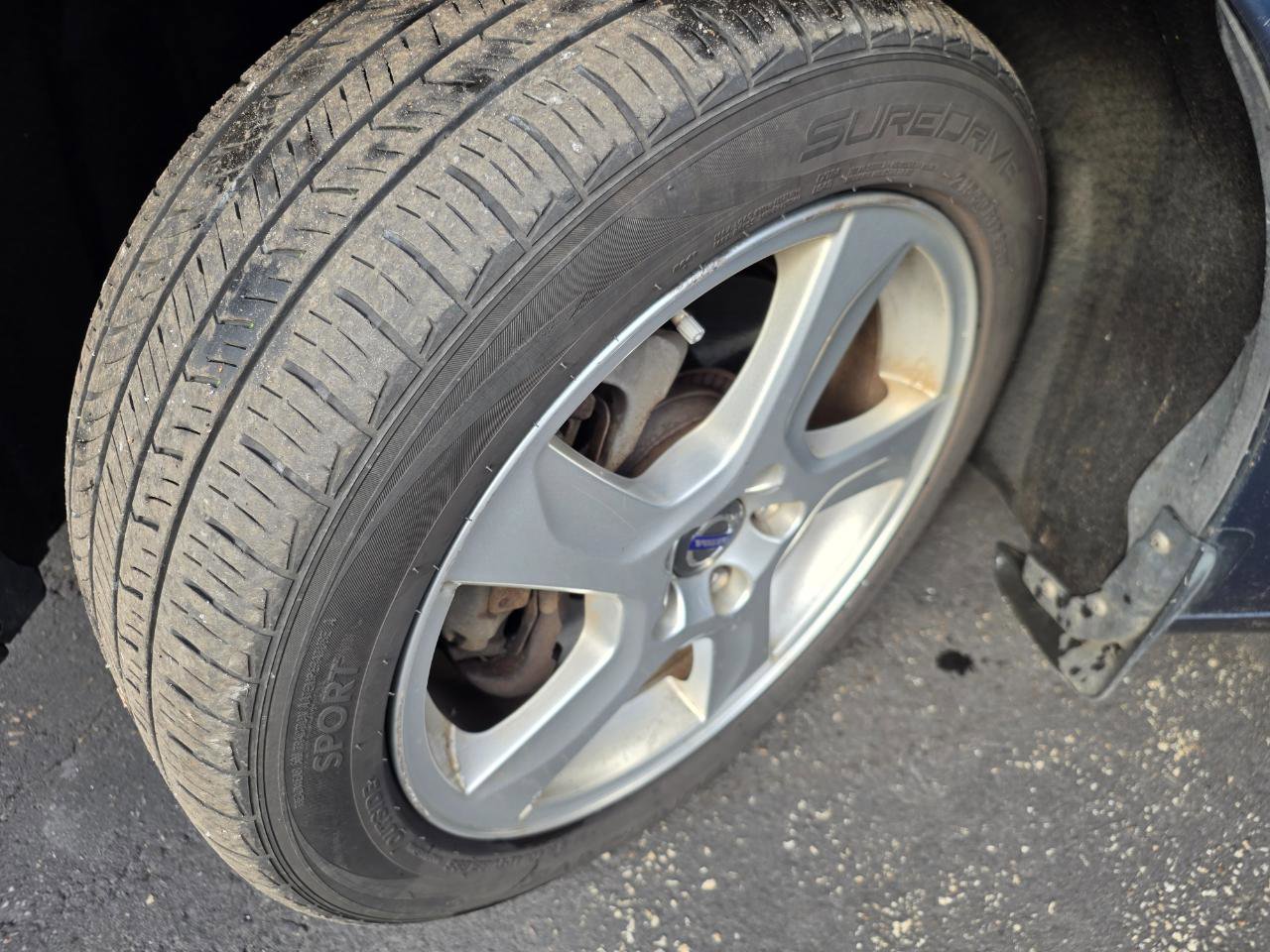 Used 2012 Volvo S60 T5 w/ Multimedia Pkg FWD image 14