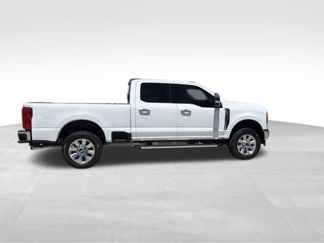 Used 2025 Ford F250 XLT w/ FX4 Off-Road Package AWD/4WD image 6