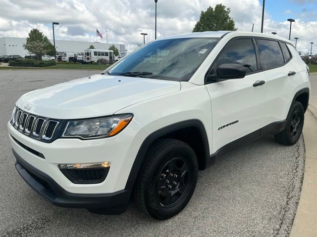 Used 2018 Jeep Compass Sport AWD/4WD image 3