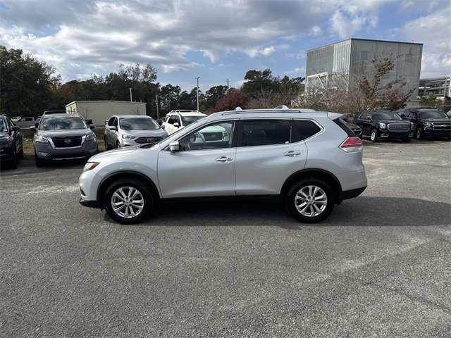 Used 2016 Nissan Rogue SV image 8