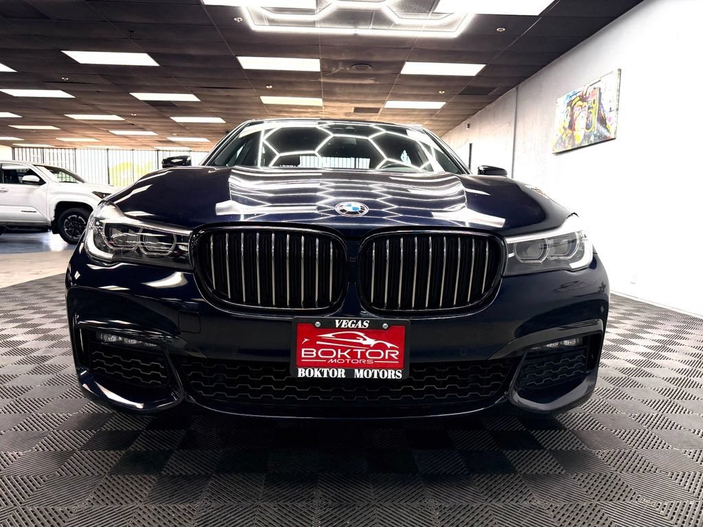 Used 2019 BMW 740i w/ M Sport Package RWD image 3
