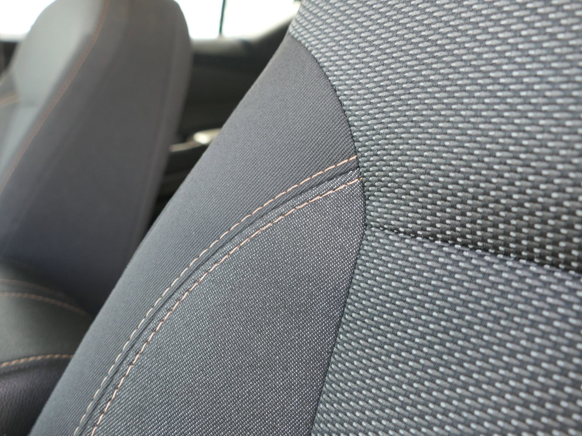 Used 2019 Chevrolet Traverse LT image 12