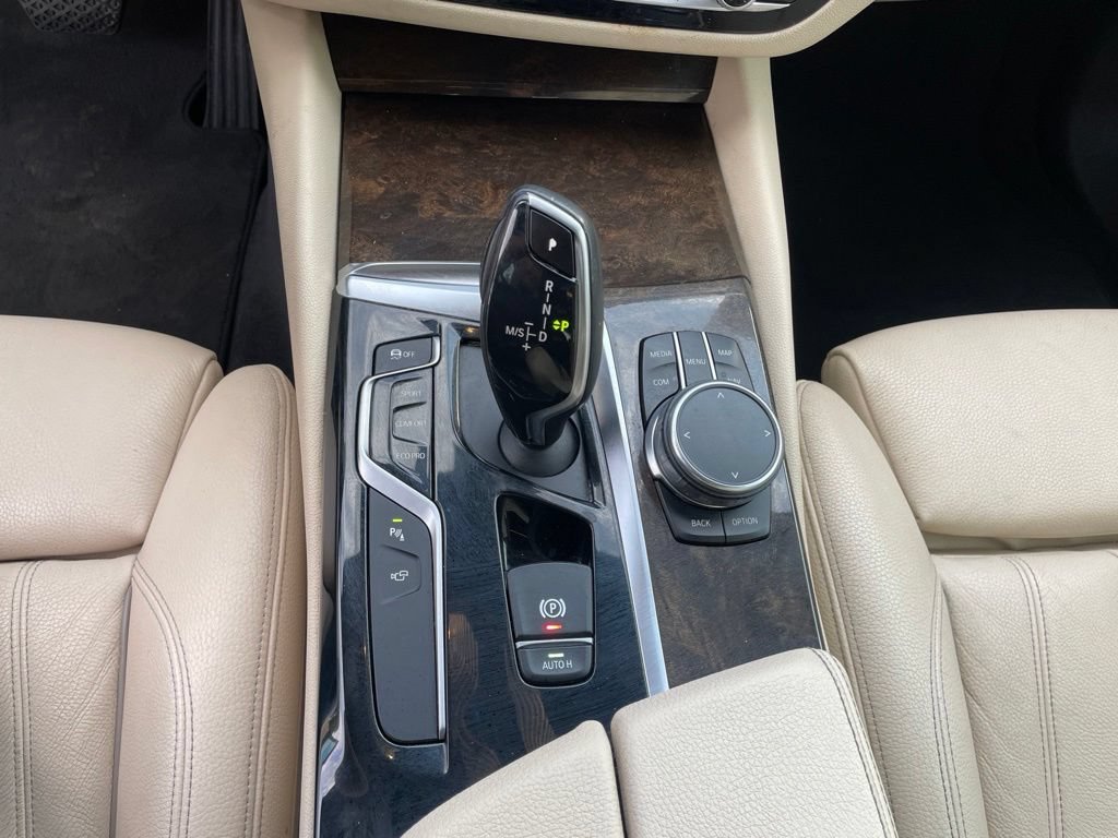 Used 2018 BMW 540i RWD image 12