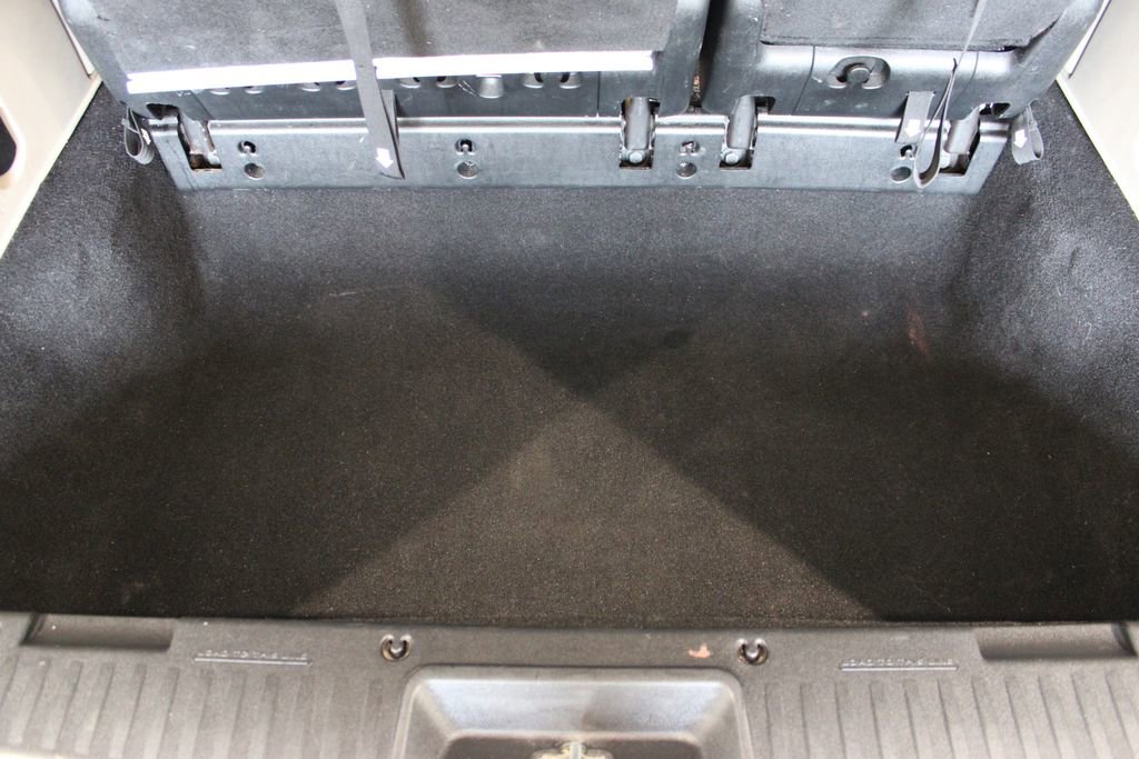 Used 2019 Dodge Grand Caravan SXT image 16