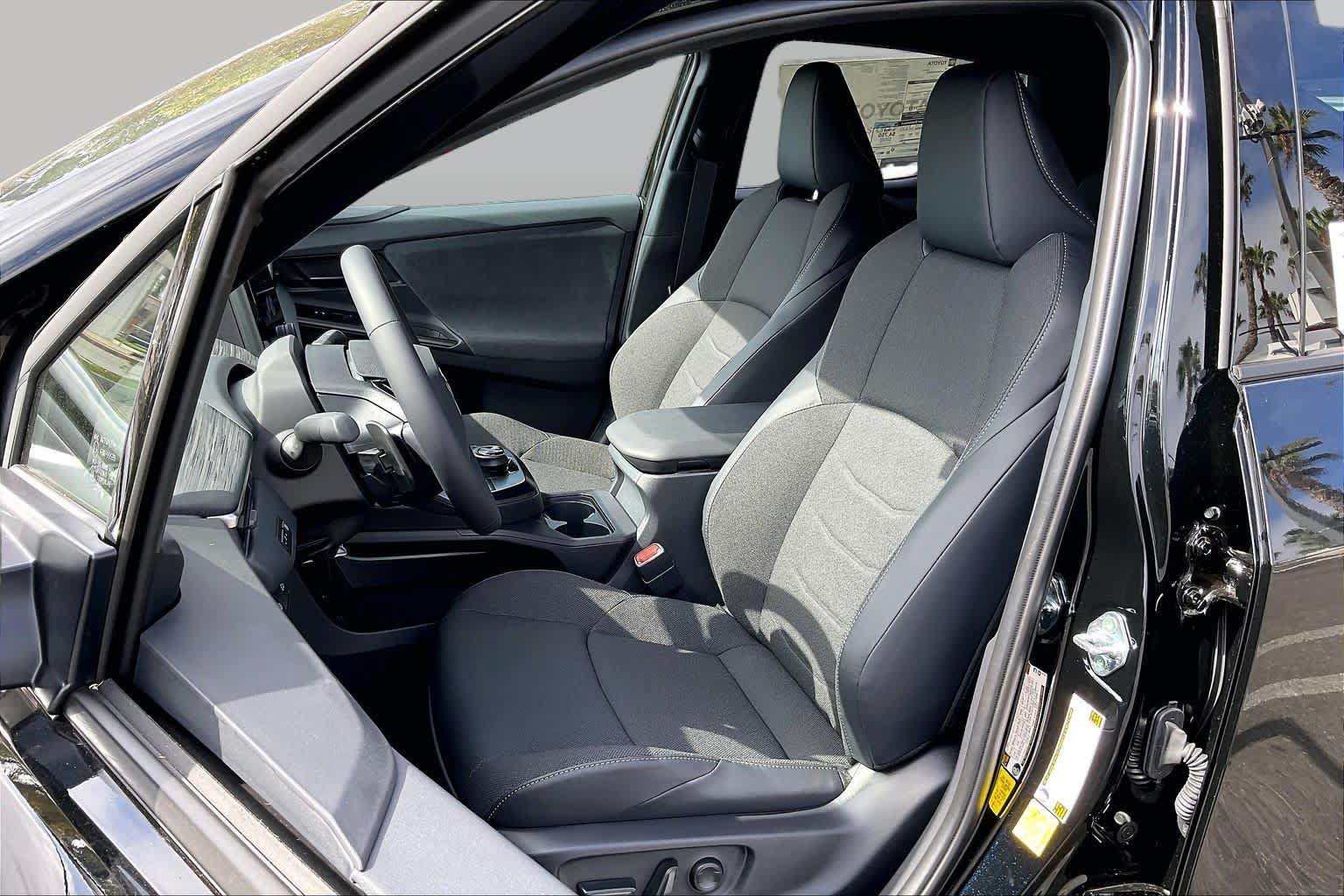 New 2026 Toyota C-HR AWD/4WD image 9