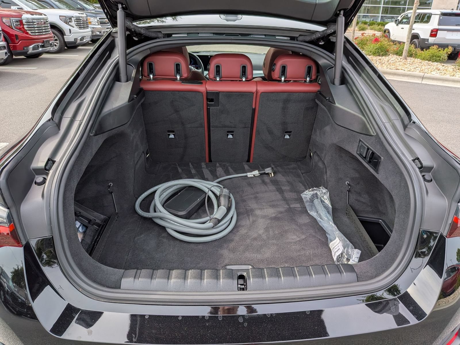 Used 2023 BMW i4 eDrive35 w/ Premium Package RWD image 33