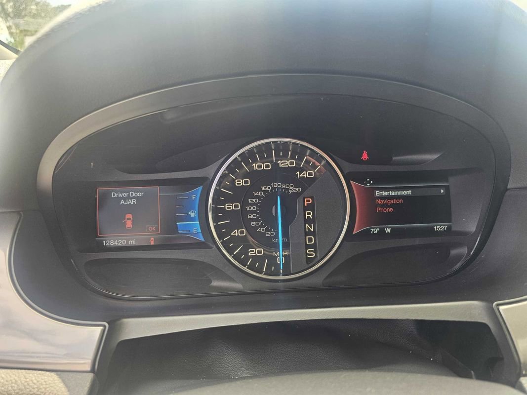 Used 2014 Ford Edge Sport w/ Driver Entry Package FWD image 10