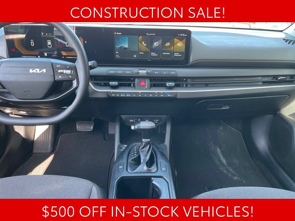 Used 2025 Kia K4 FWD image 11