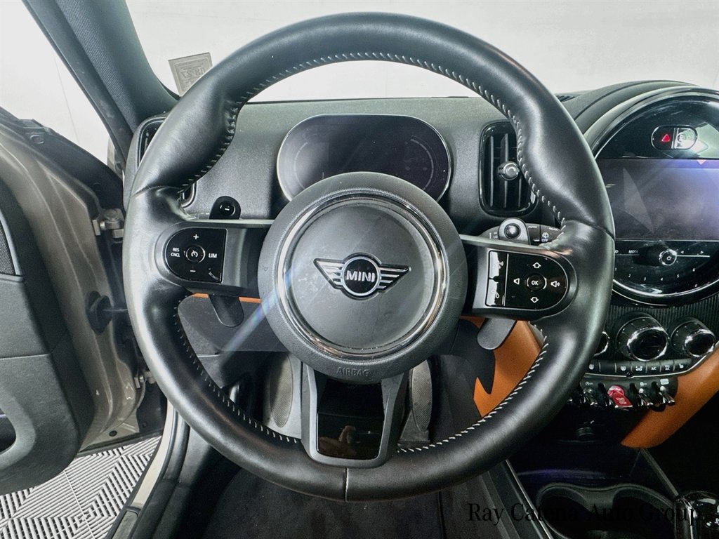 Certified 2024 MINI Cooper Countryman S w/ Signature Upholstery Package AWD/4WD image 11