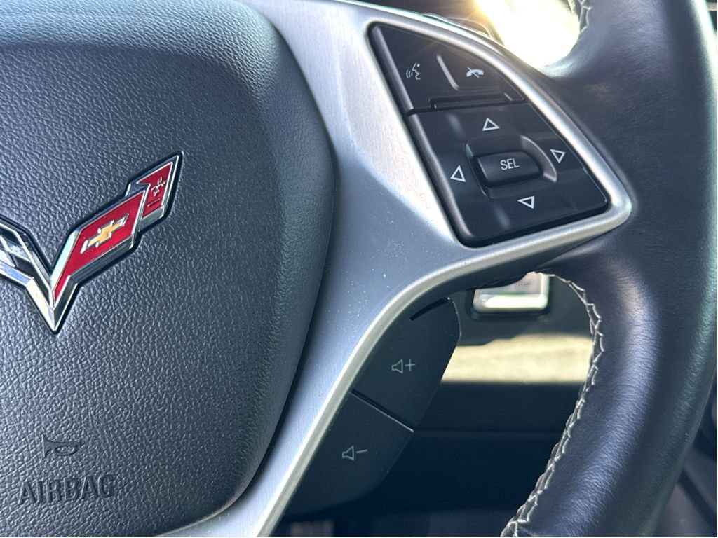 Used 2019 Chevrolet Corvette Stingray Coupe w/ 1LT RWD image 16