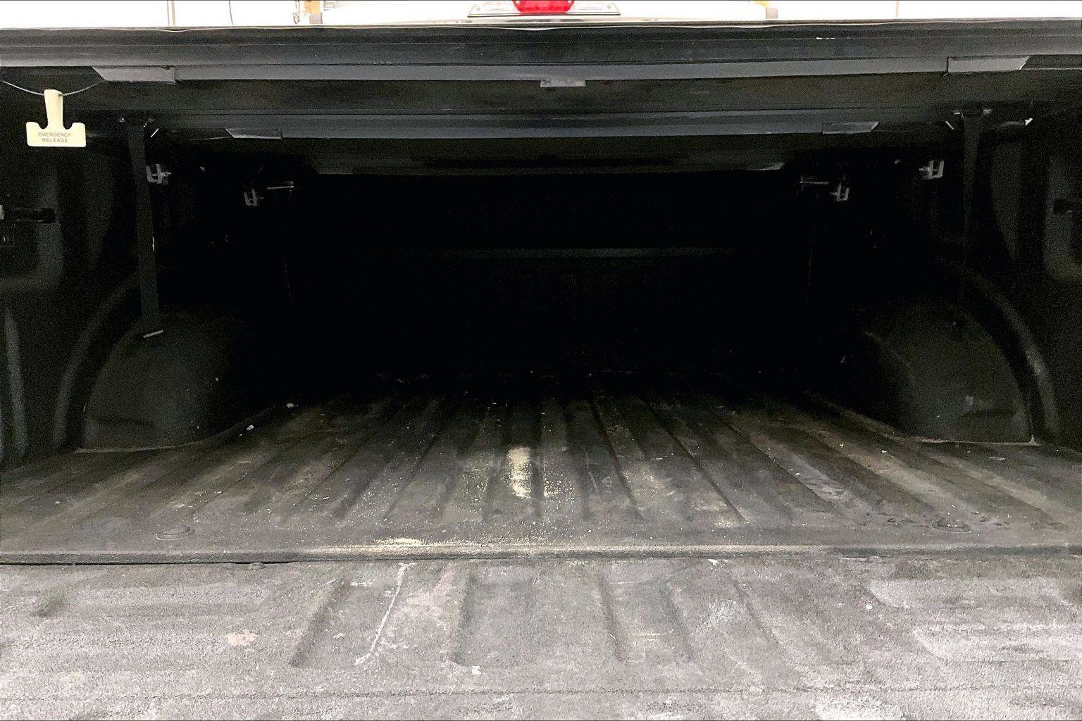 Used 2020 Ford F150 Lariat image 32