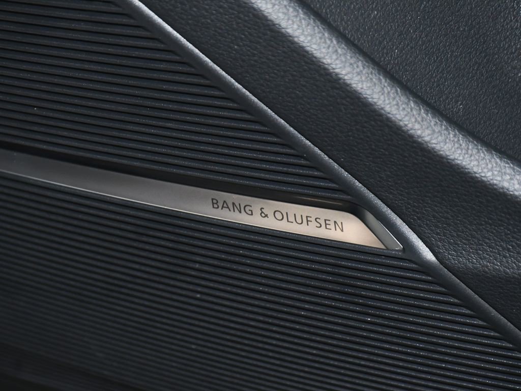 Used 2023 Audi SQ7 Prestige image 22